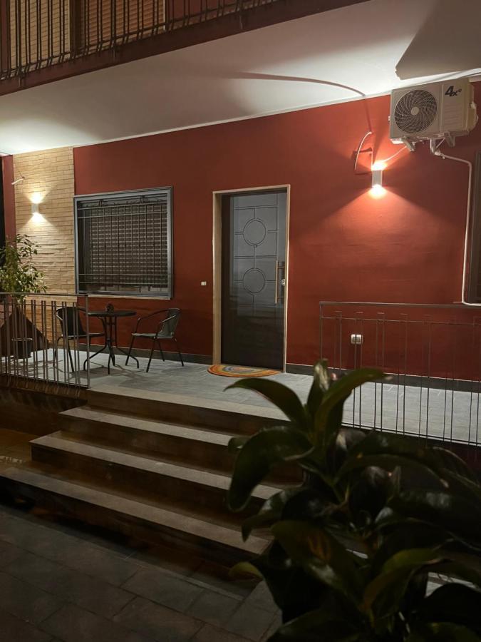 Apartamento Casa del Credente Madonna dell'Arco Exterior foto