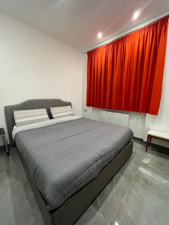 Apartamento Casa del Credente Madonna dell'Arco Exterior foto